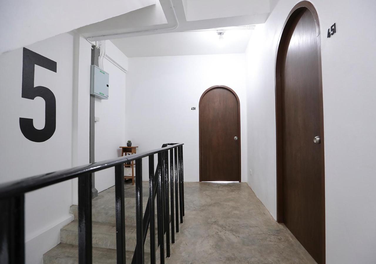 Apartment45 Hostel Bangkok Luaran gambar