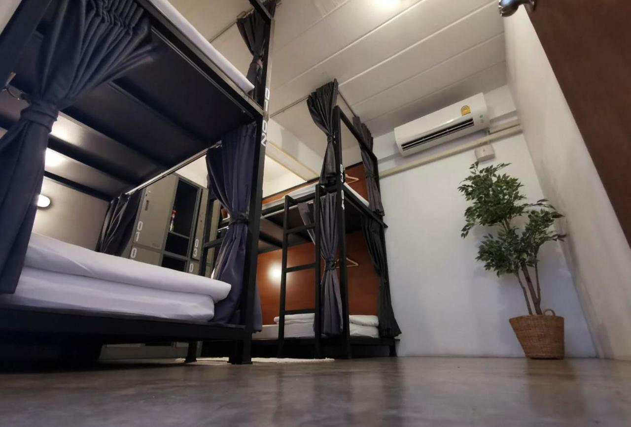 Apartment45 Hostel Bangkok Luaran gambar